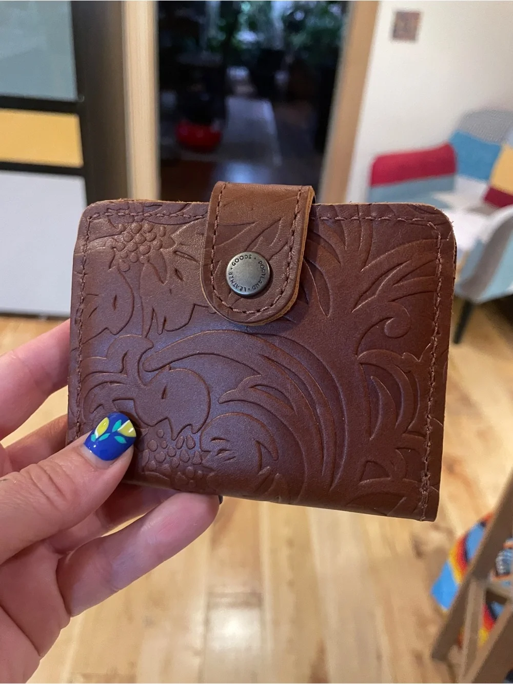 Portland Leather Mini Bifold Wallet in Tan Floral Emboss